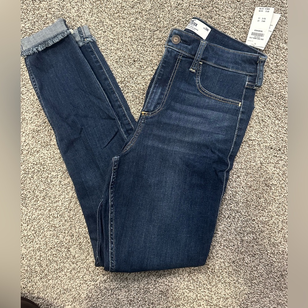 NWT Hollister Women's curvy high rise jean jegging